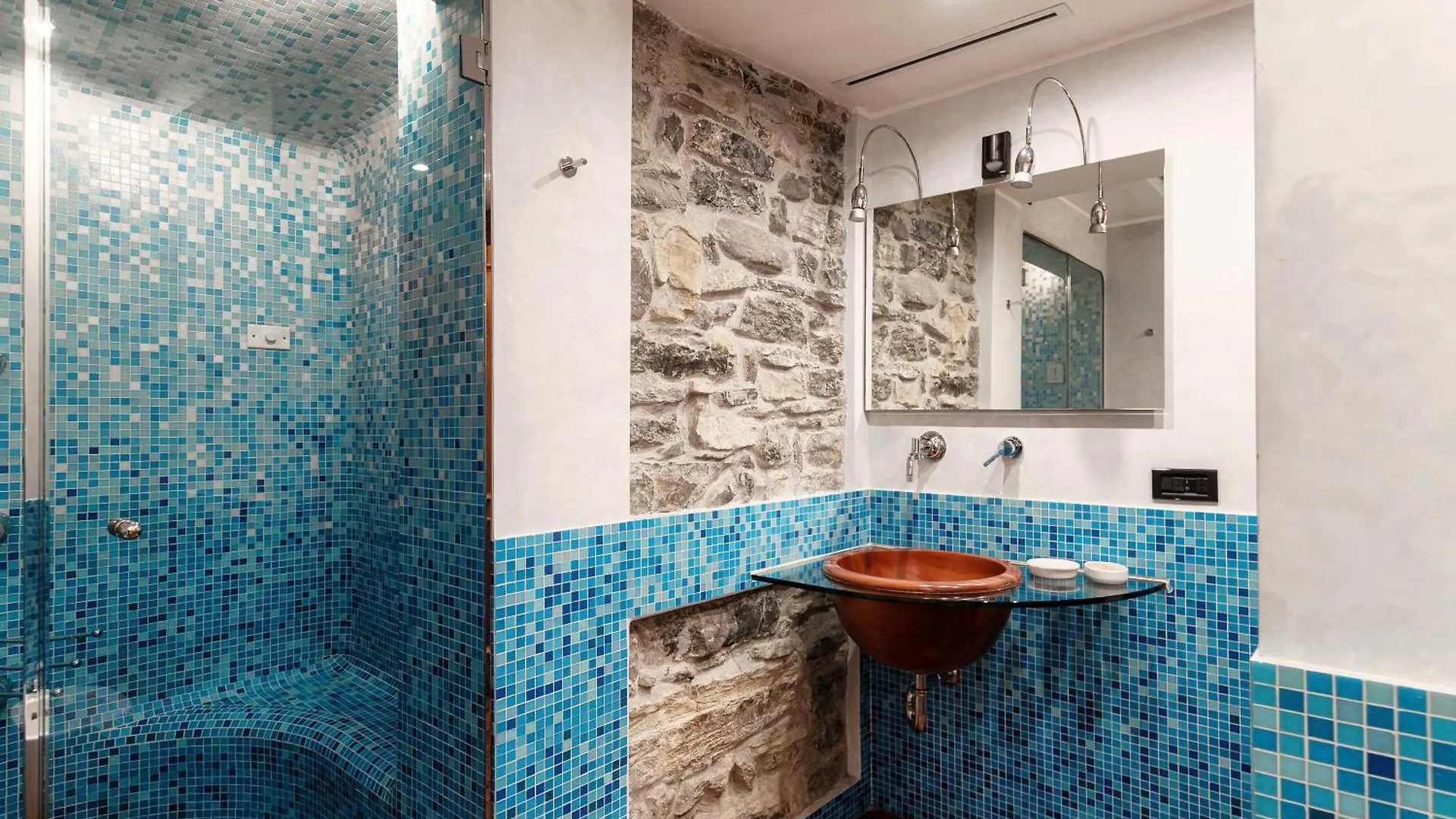 Crotto Polirolo Apartment - By House Of Travelers - Cernobbio