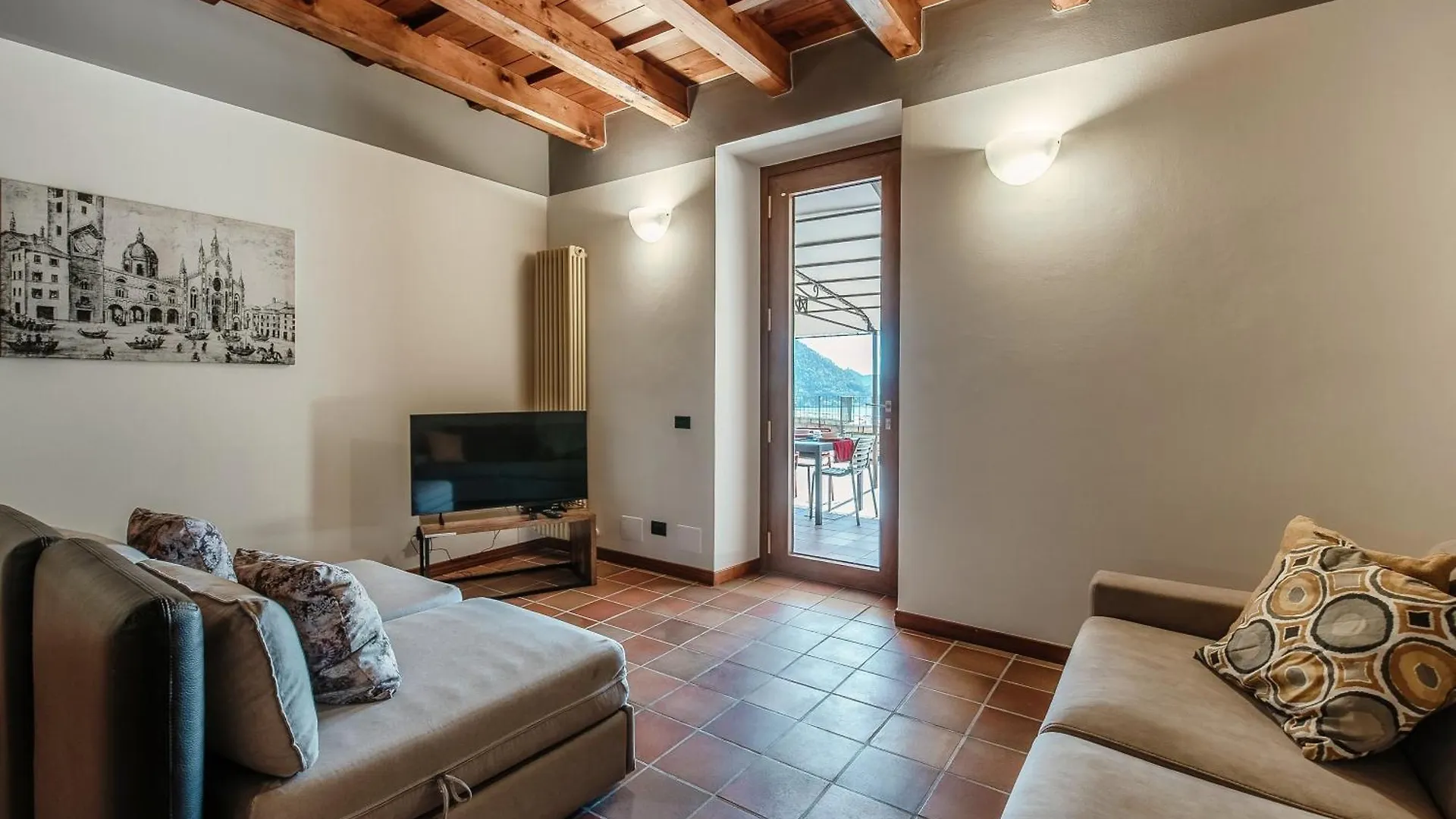 Crotto Polirolo Apartment - By House Of Travelers - Cernobbio Italia