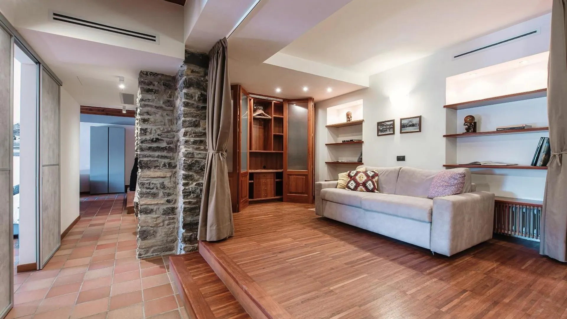 Crotto Polirolo Apartment - By House Of Travelers - Cernobbio